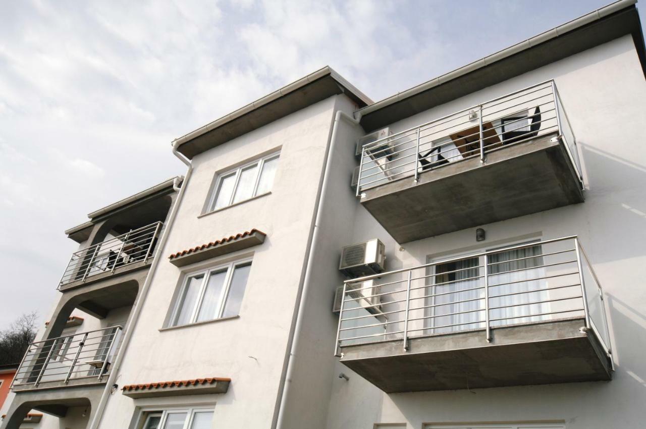 Haus Zora Ferienwohnung 7 莫什奇尼策 外观 照片