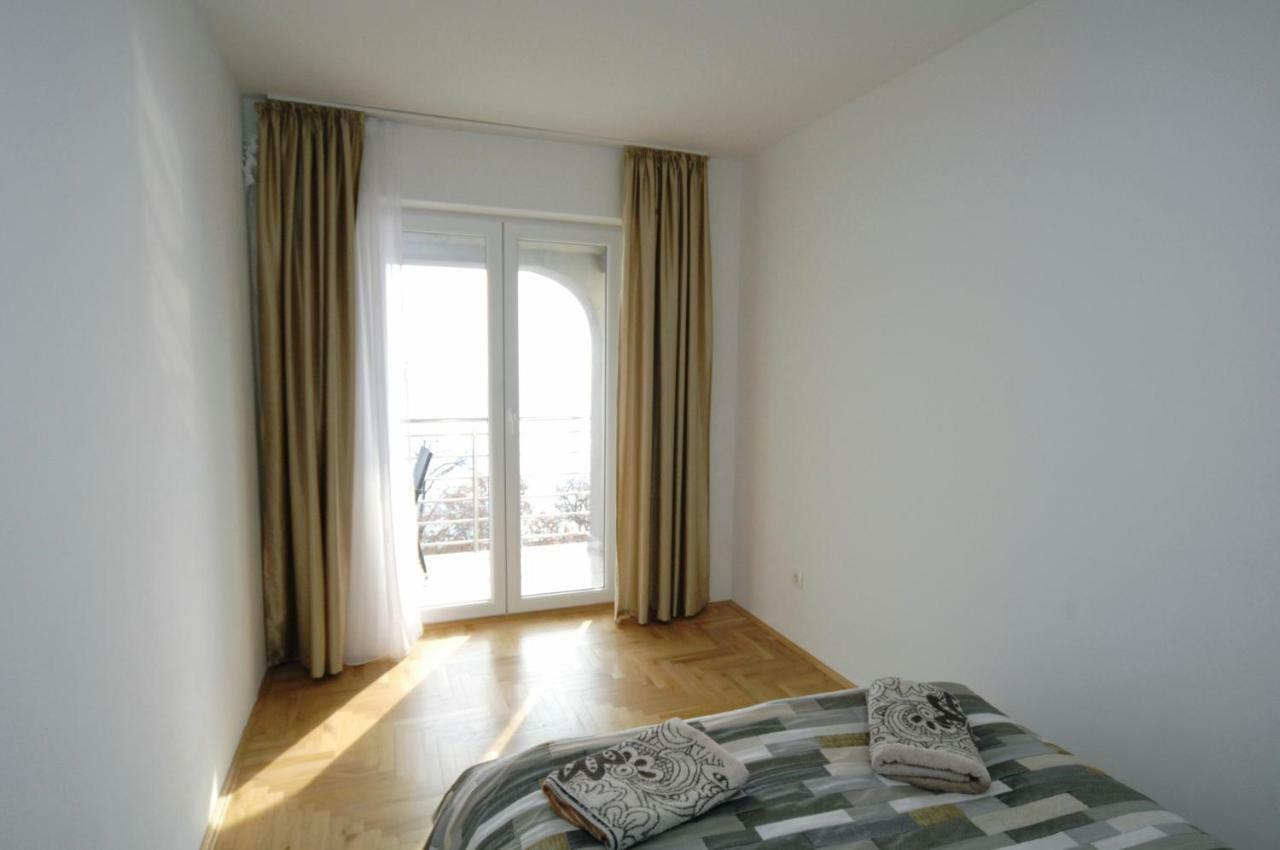 Haus Zora Ferienwohnung 7 莫什奇尼策 外观 照片